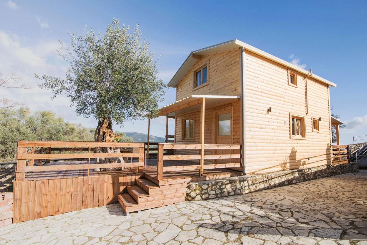 Romantic Tree House Kato Pavliana Exterior photo