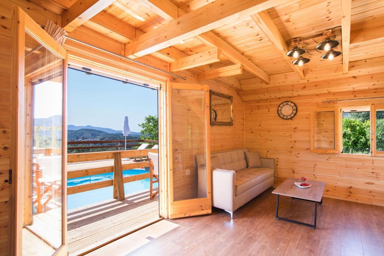 Romantic Tree House Kato Pavliana Exterior photo