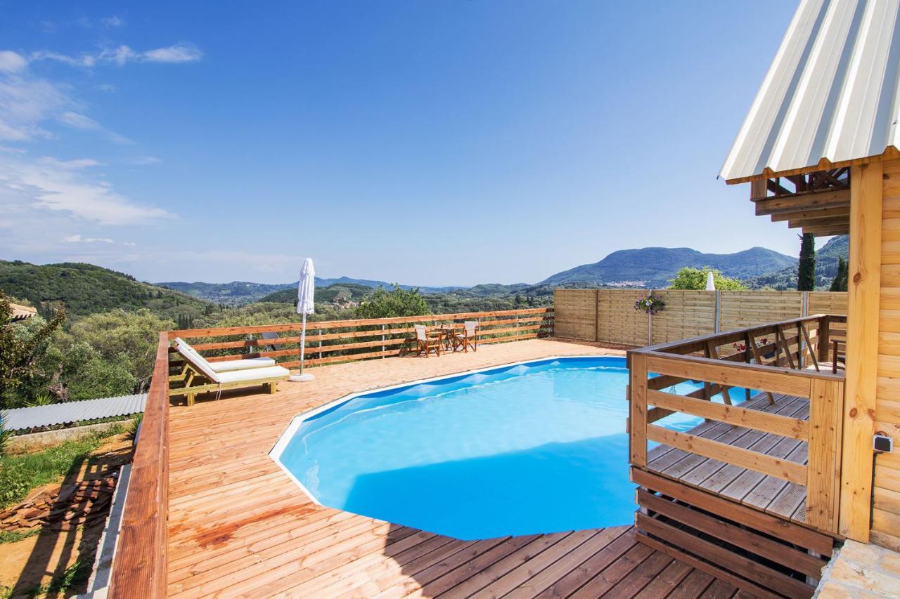 Romantic Tree House Kato Pavliana Exterior photo