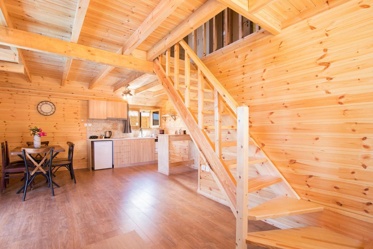 Romantic Tree House Kato Pavliana Exterior photo